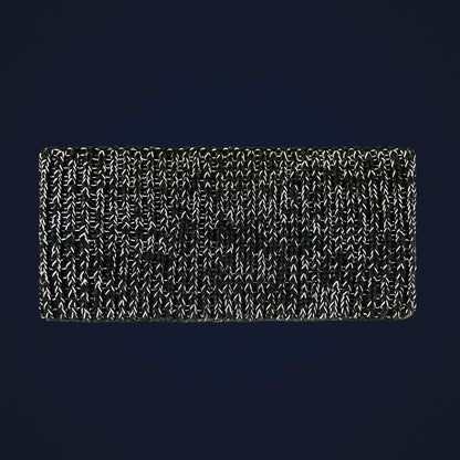 Mossgrön reflexpannband som lyser upp i mörker tack vare det invävda reflexgarnet.