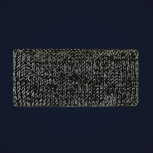 Mossgrön reflexpannband som lyser upp i mörker tack vare det invävda reflexgarnet.