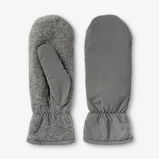 Grå reflexvante i ull, sedda parvis.